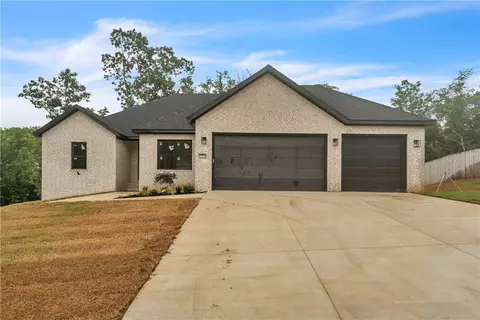 12406 Wildwood Dr, Rogers, AR 72756