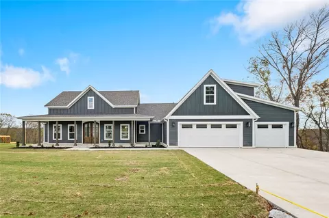 541 Forrest Dr, Pea Ridge, AR 72751