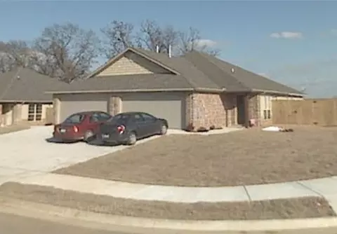 3503 N Robin Ct, Siloam Springs, AR 72761