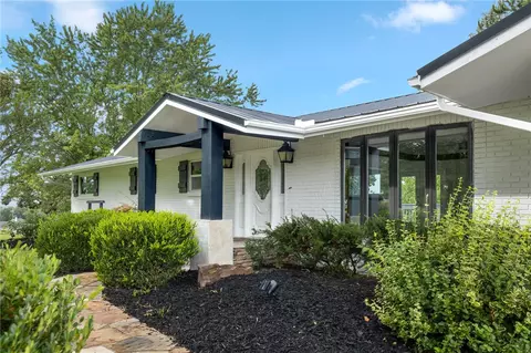 3905 Keener Ln, Harrison, AR 72601