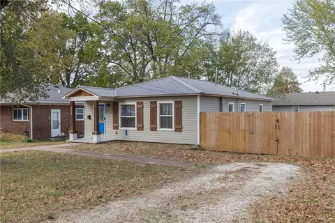 Other - 106 E Bailey Ave, Springdale, AR 72764 photo 9 of 10