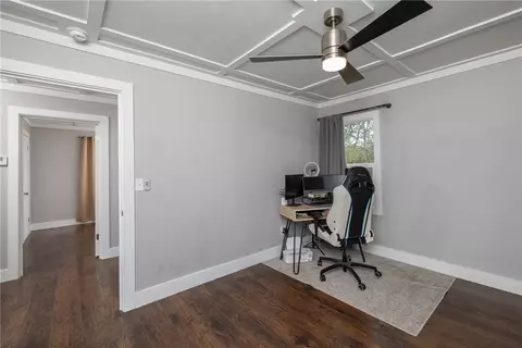 Entry Way - 106 E Bailey Ave, Springdale, AR 72764 photo 2 of 2