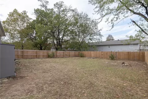 Exterior - 106 E Bailey Ave, Springdale, AR 72764 photo 3 of 18
