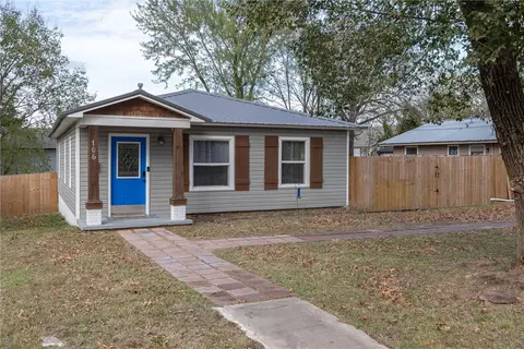 Exterior - 106 E Bailey Ave, Springdale, AR 72764 photo 16 of 18