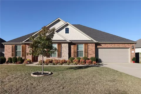 348 Correnti Ct, Springdale, AR 72762