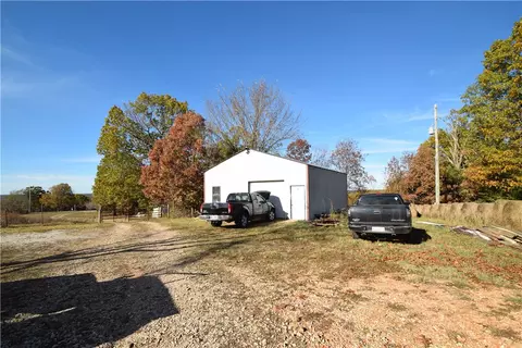 11015 E State Hwy 90, Pineville, MO 64856 photo 25