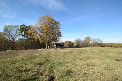 11015 E State Hwy 90, Pineville, MO 64856 photo 35