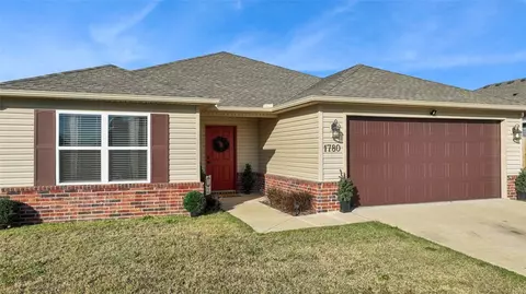 1780 King Rd, Centerton, AR 72719