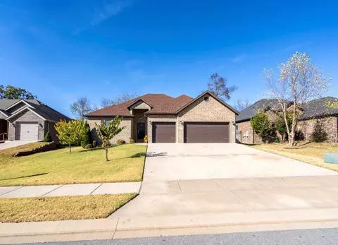 3502 SW Brittany Rd, Bentonville, AR 72712