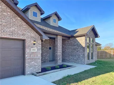 2521 Westbrook Loop, Pea Ridge, AR 72751 photo 3