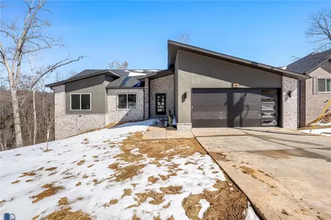 46 Littrell Dr, Bella Vista, AR 72714