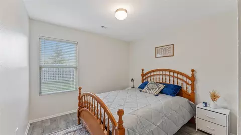 Bedroom - 208 Glendale Ln, Rogers, AR 72758 photo 1 of 3