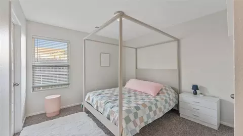 Bedroom - 208 Glendale Ln, Rogers, AR 72758 photo 3 of 3