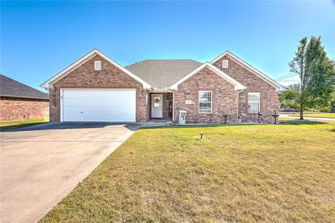 581 Warrick Way, Centerton, AR 72719