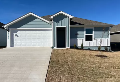 105 NW Bellflower St, Highfill, AR 72734