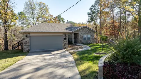 18 Marisco Ln, Bella Vista, AR 72715