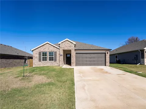 503 Cattleman Ln, Siloam Springs, AR 72761