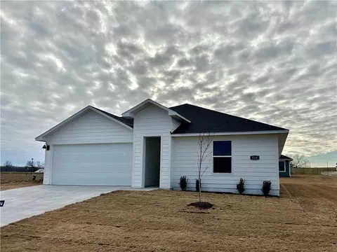 510 Raegan St, Prairie Grove, AR 72753