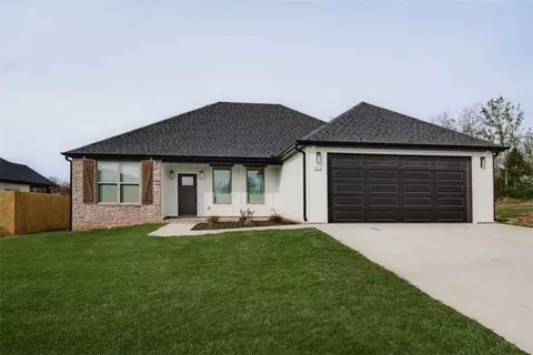 112 Nebo St, Prairie Grove, AR 72753