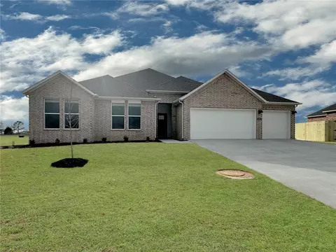306 N Arbuckle Loop, Siloam Springs, AR 72761