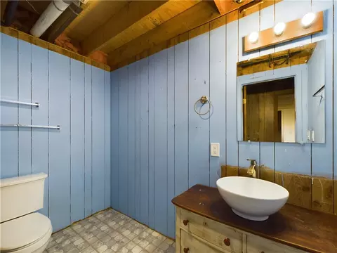 Bath - 12500 Highway 62 E, Harrison, AR 72601 photo 4 of 4