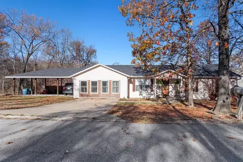29 Miller Dr, Bella Vista, AR 72715