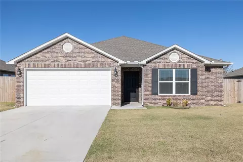 1630 Eveningshade Ln, Centerton, AR 72719