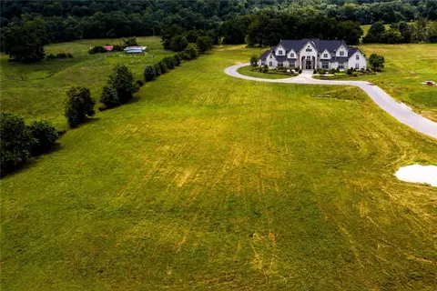 507 Reed Vly, Fayetteville, AR 72704