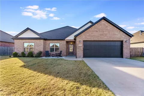 1125 Laux Ln, Pea Ridge, AR 72751