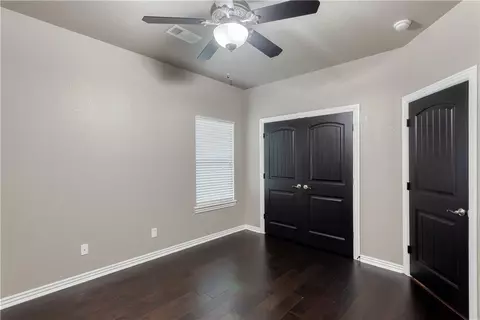 Bedroom - 8415 Reata, Fort Smith, AR 72916 photo 3 of 9