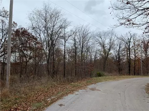 Halford Lane, Bella Vista, AR 72715