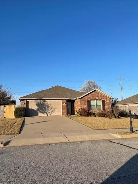 1331 Persimmon St, Centerton, AR 72719