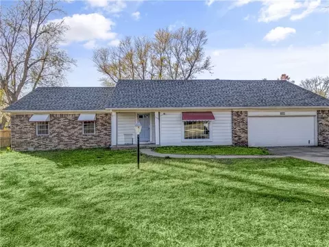 3508 2nd St, Rogers, AR 72756