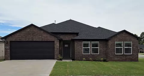 716 Picard Ave, Lowell, AR 72745
