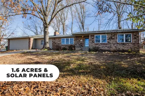 9954 Debra Dr, Rogers, AR 72758