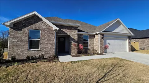 558 Branta St, Farmington, AR 72730