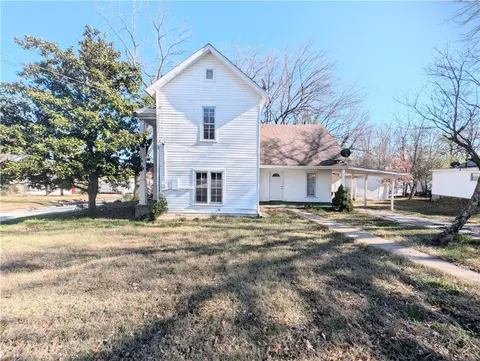 Other - 401 S Cherry St, Harrison, AR 72601 photo 2 of 4
