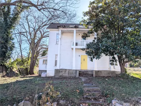 401 S Cherry St, Harrison, AR 72601
