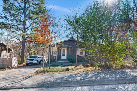 506 S Sherman Ave, Fayetteville, AR 72701