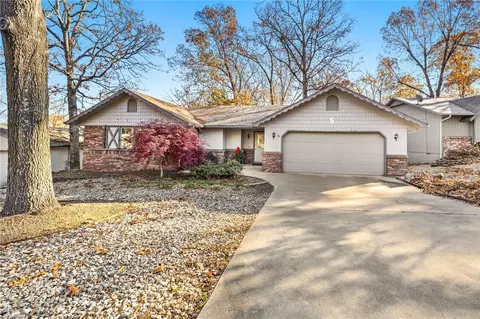 6 Wilton Ln, Bella Vista, AR 72715