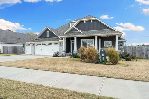722 Macdonald Dr, Pea Ridge, AR 72751