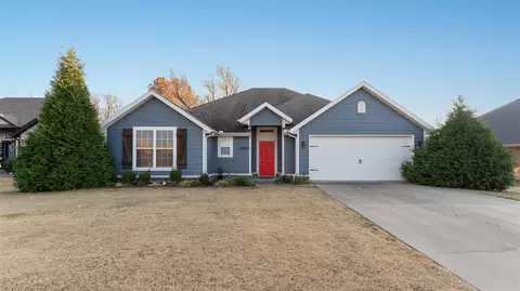 3975 Wooded Ave, Springdale, AR 72764