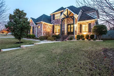 3039 E Pebblestone Dr, Fayetteville, AR 72701