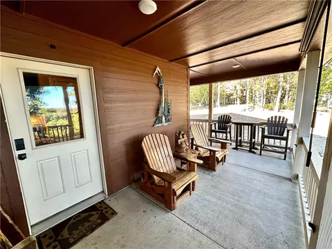 Exterior - 329 Bradley Ridge Rd, Marshall, AR 72650 photo 6 of 14