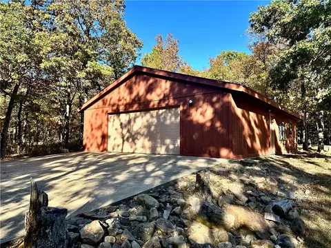 Exterior - 329 Bradley Ridge Rd, Marshall, AR 72650 photo 13 of 14