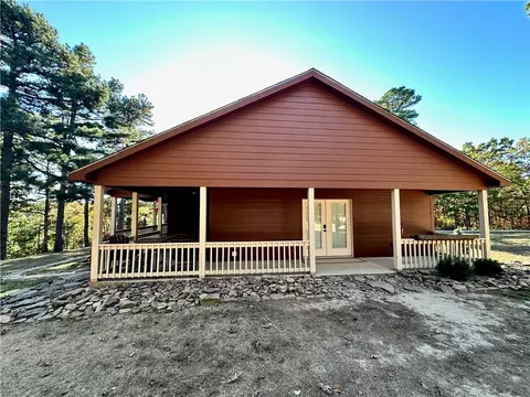 Exterior - 329 Bradley Ridge Rd, Marshall, AR 72650 photo 4 of 14
