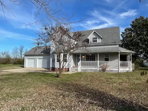 203 Lee Ct, Green Forest, AR 72638