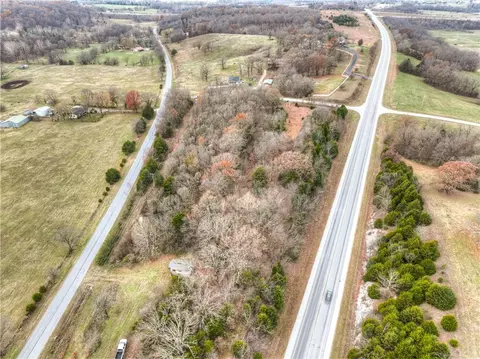 110 Mud Springs Rd, Anderson, MO 64831 photo 5