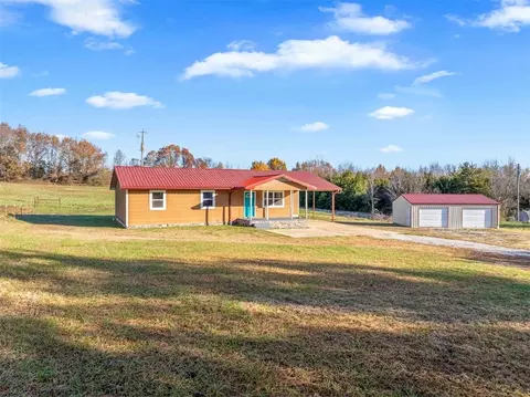 6957 Essies Ln, Everton, AR 72633