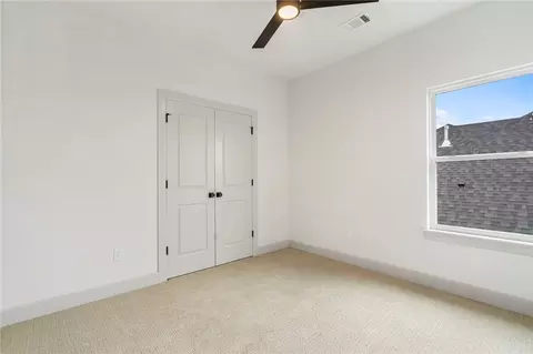 Bedroom - 1131 Mammoth St, Centerton, AR 72719 photo 3 of 4